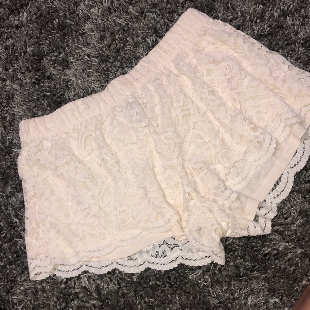 Forever 21 lace shorts